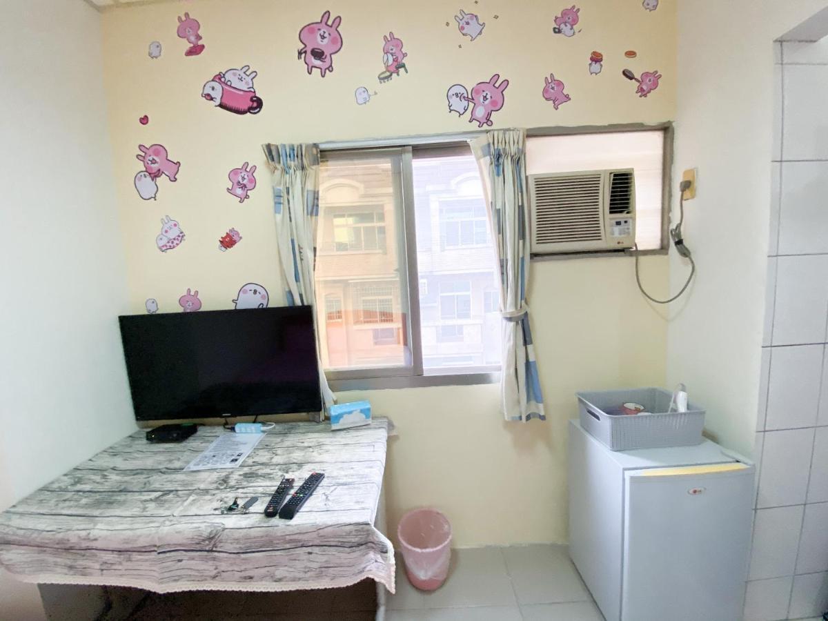 Appartement Tainan Da Ren Ju Extérieur photo